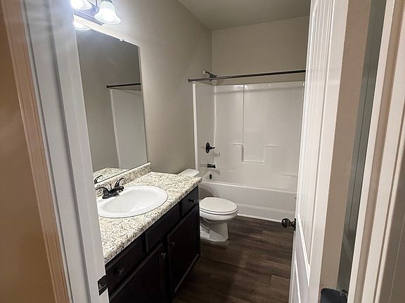 4th image of 4157 Shoals Ln