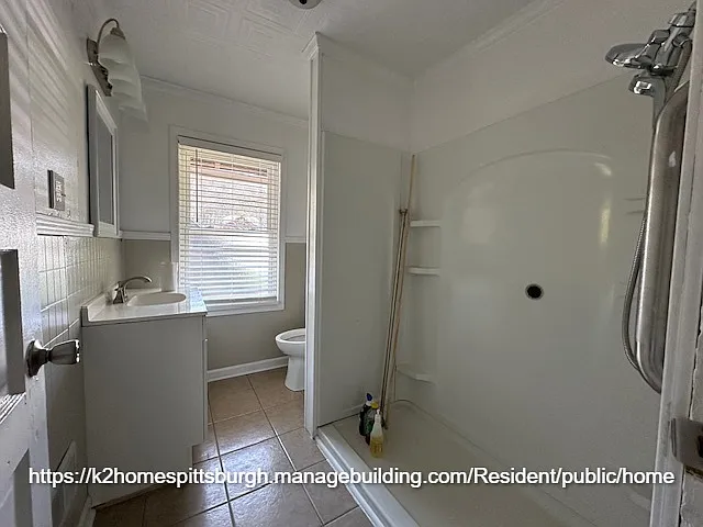 785 Franklin Ave — Photo 11