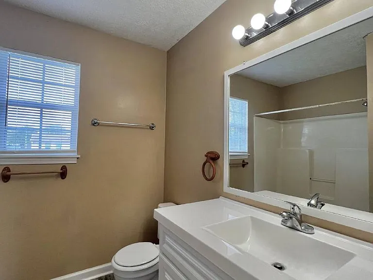 417 Pacific Ave — Photo 8
