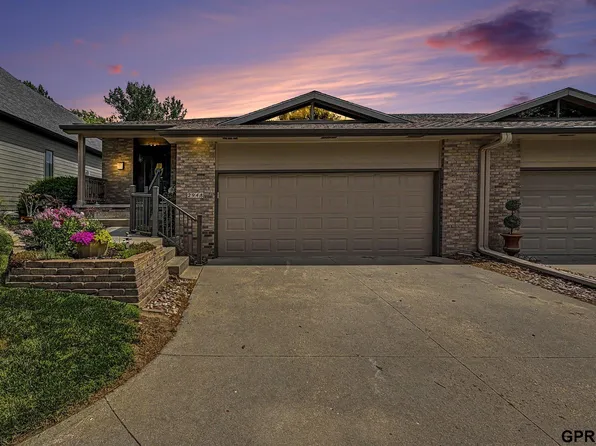 2948 Park Place Dr, Lincoln, NE 68506