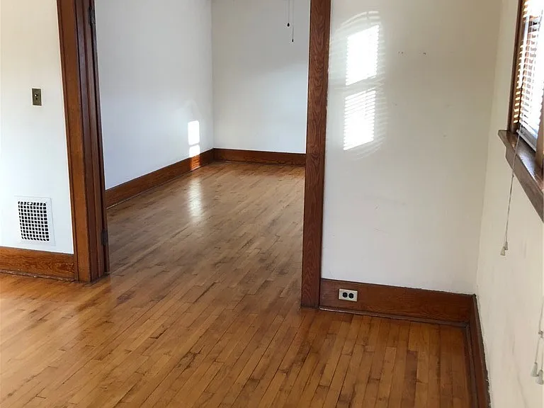 5 Hillside Ave — Photo 7