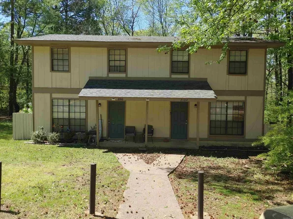 2104 & 2106 Scotty Ct, Little Rock, AR 72204