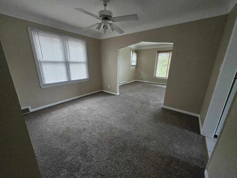 508 W Twelve Mile Rd #508 — Photo 13