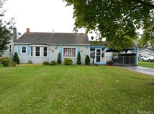 6068 Ketchum Ave, Newfane, NY