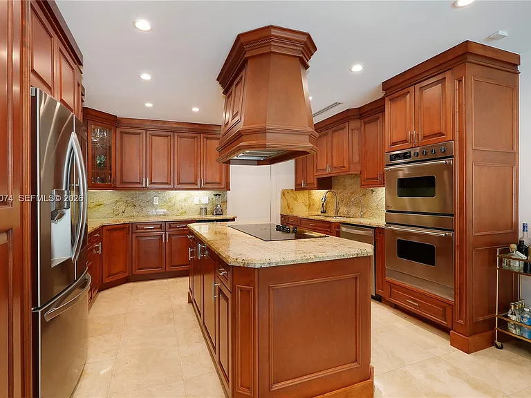 7322 Vistalmar St — Photo 16