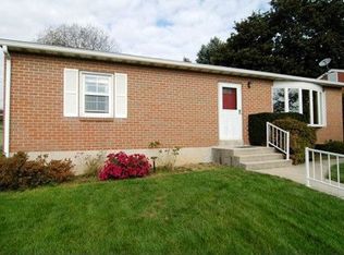1621 Commonwealth Blvd, Reading, PA 19607
