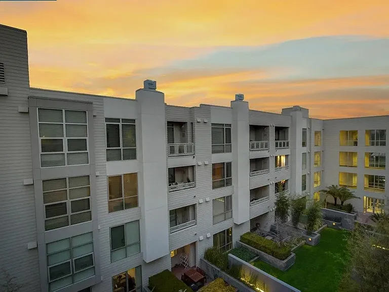 1655 N California Blvd #440 — Photo 44