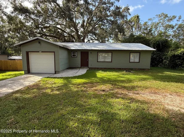 208 Wilson Ave, Brooksville, FL 34601