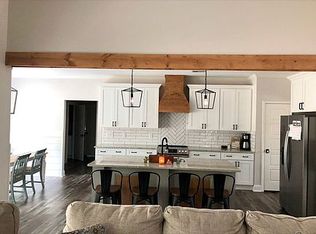 24 Dean Rd, Cartersville, GA 30121