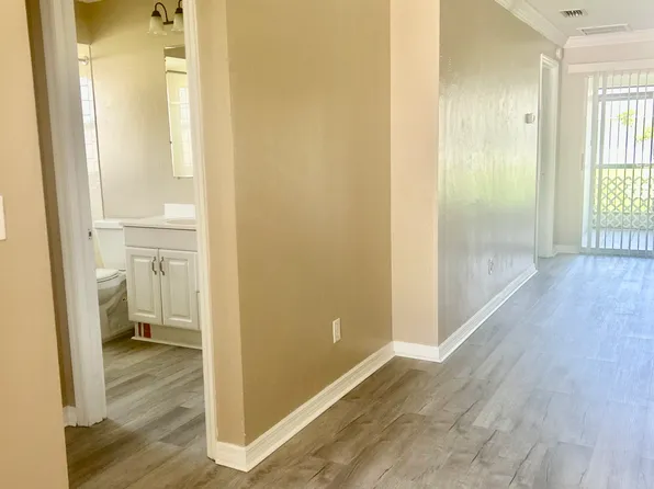 3605 Skyline Blvd, Cape Coral, FL 33914