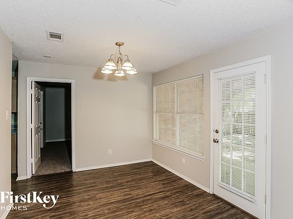 5th image of 706 Windridge Ln