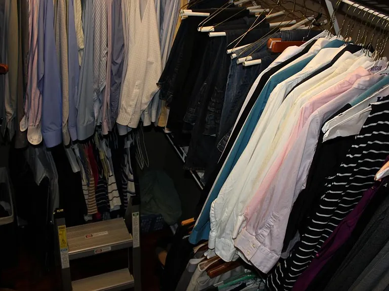 3rd Floor Master Bed Closet
