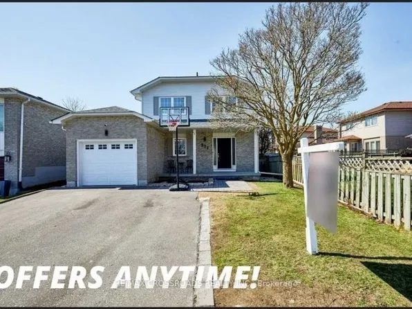 851 Mahina St, Oshawa, ON L1J 7R7