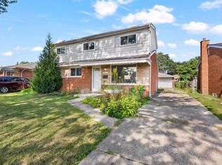 4020 Wall Ave, Allen Park, MI 48101
