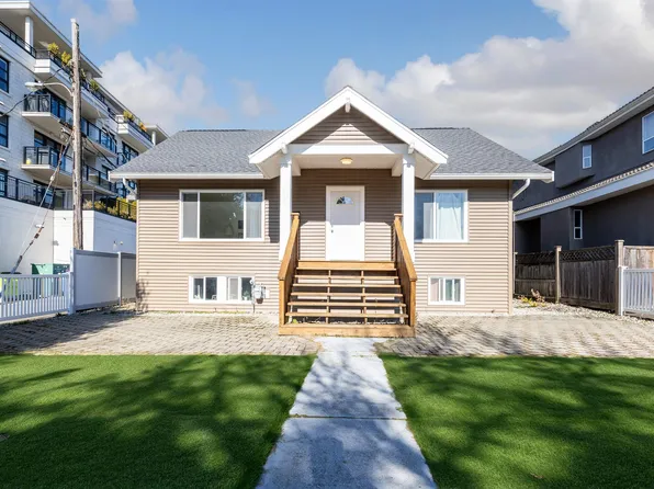 2079 W 46th Ave, Vancouver, BC V6M 2K8