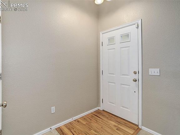 5th image of 7055 Blazing Trail Dr