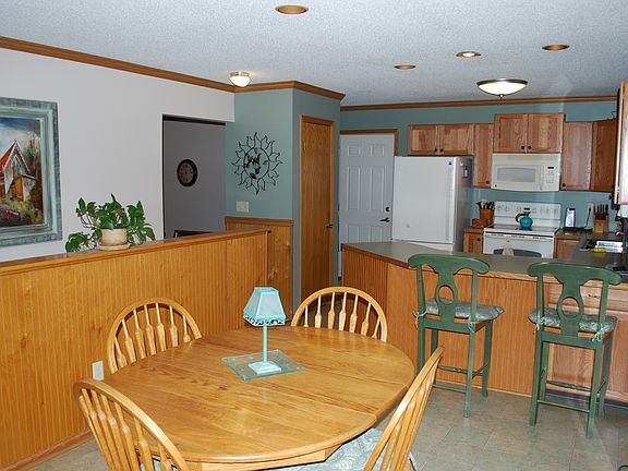 Kitchen and eating area