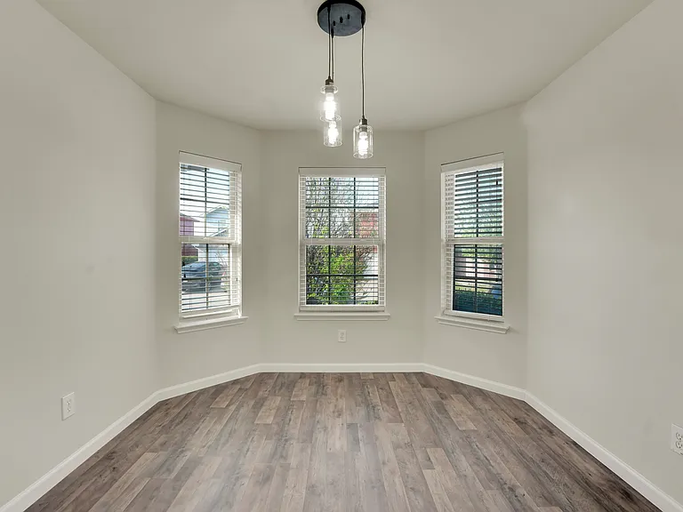 3028 Casa Bella Dr — Photo 4