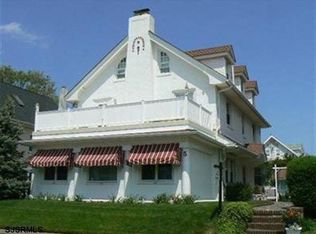 5 S Suffolk Ave, Ventnor, NJ 08406
