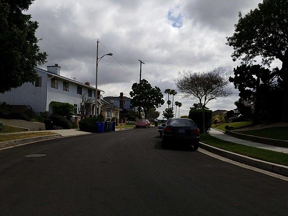 5th image of 4545 Orchid Dr