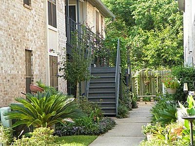 2245 King Arthur Blvd APT 16-D, Baton Rouge, LA, 70816