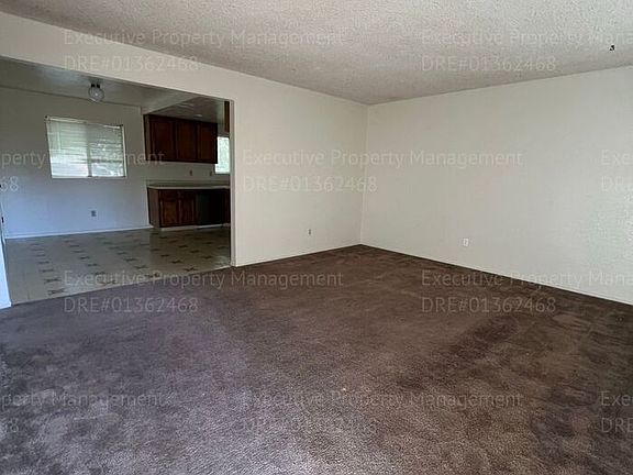 3rd image of 6300 Castleford St APT 3