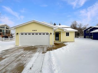 10829 Stutz St NE, Blaine, MN 55014