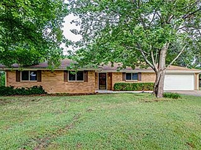 1st image of 1715 Crescent Dr