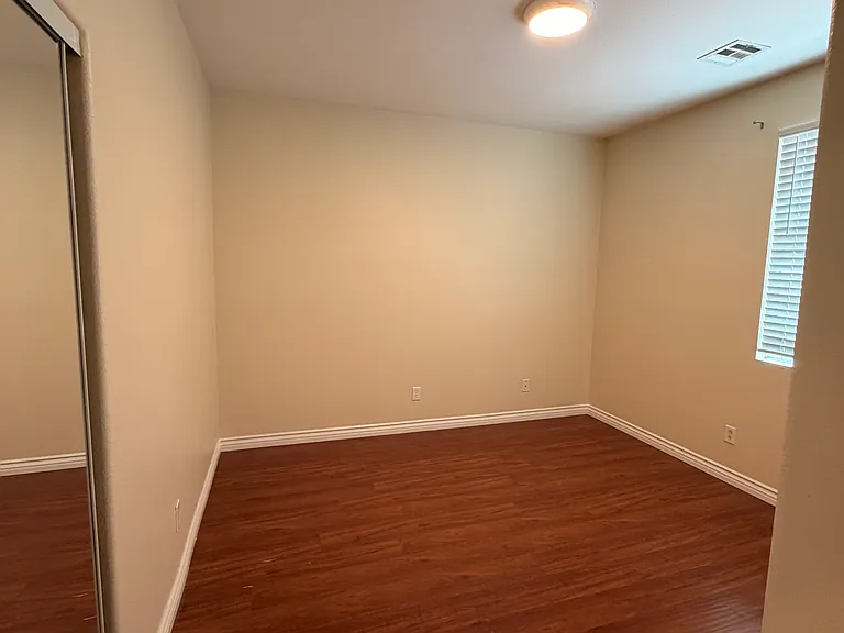 5818 Wispy Winds St — Photo 6