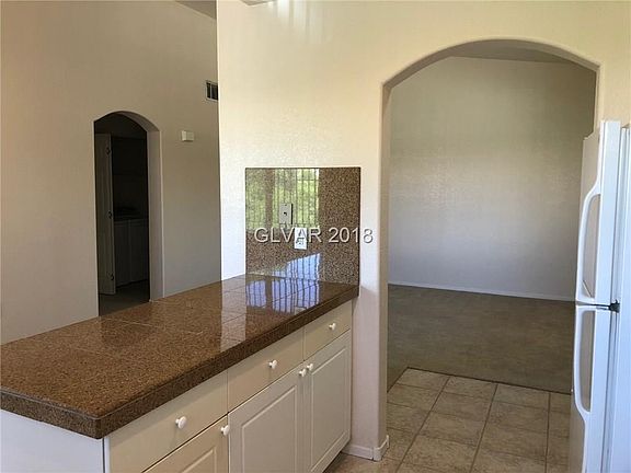 OPEN CONCEPT KITCHEN