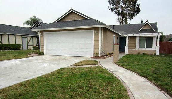 2nd image of 11557 Old Field Ave