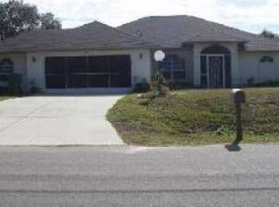 562 Lomond Dr, Pt Charlotte, FL 33953