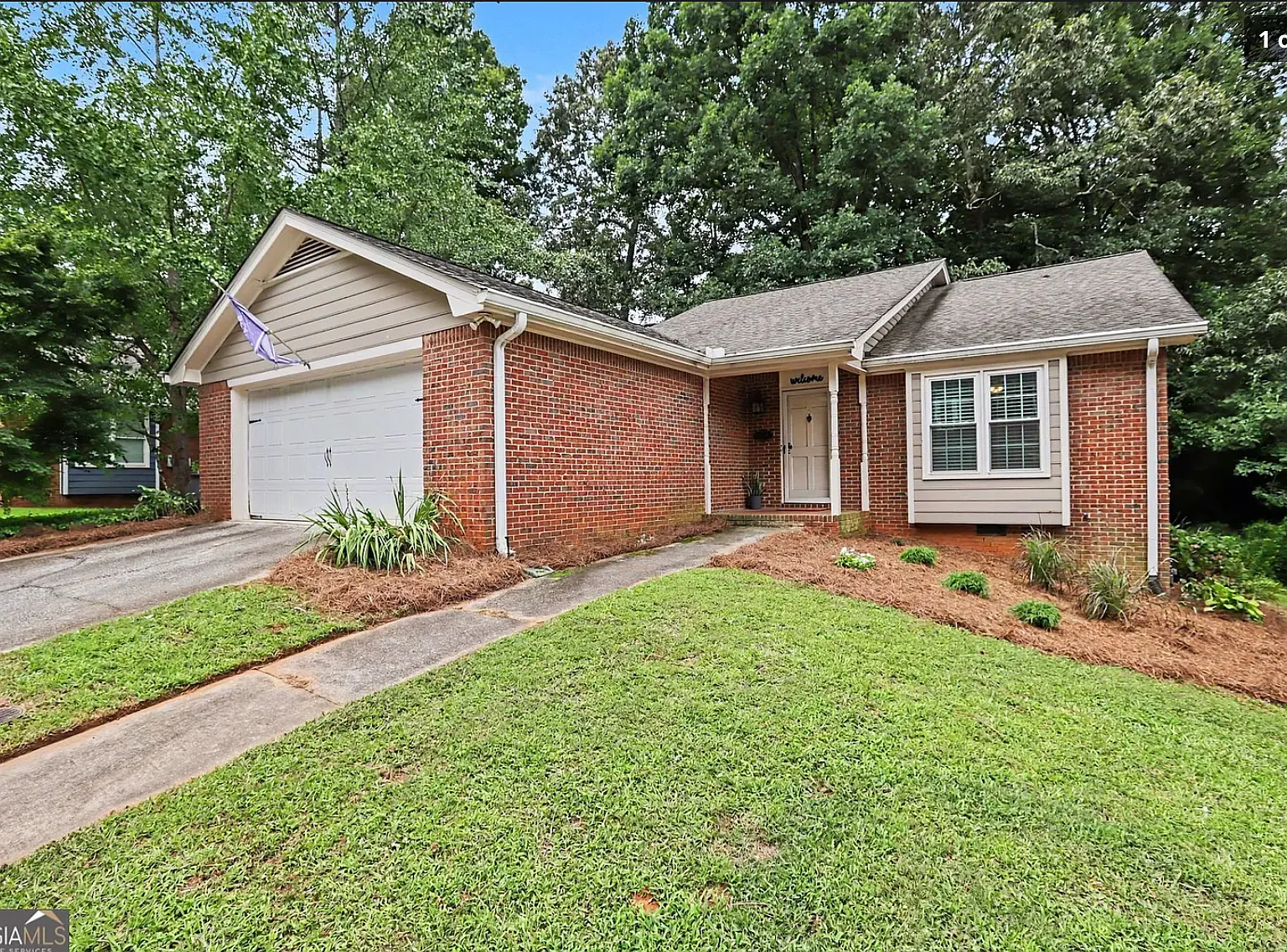 3 bed, 2.5 bath, 2086 sqft, $2,750 — Photo 1