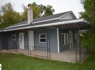 446 S Cedar St, Kalkaska, MI