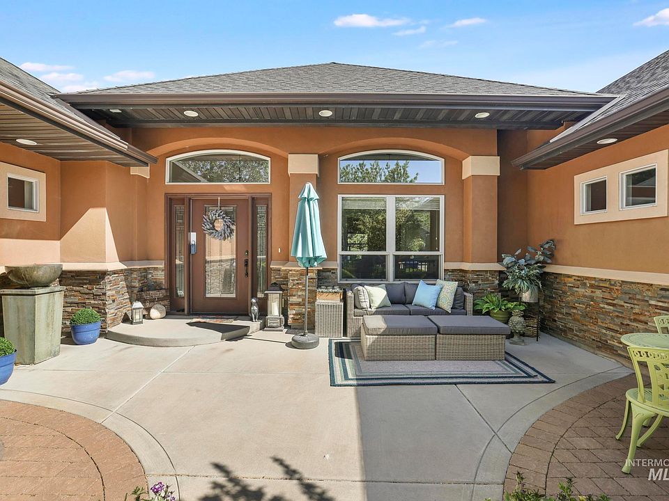 1st image of 675 Canyon Park Ave