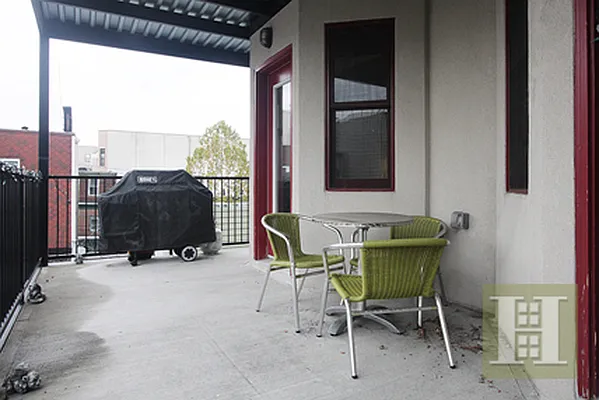 Sold by Halstead Property | media 5