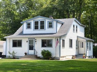 713 Reed Rd, Dartmouth, MA 02747