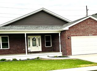 1624 N Oakmont Ave, Greensburg, IN 47240