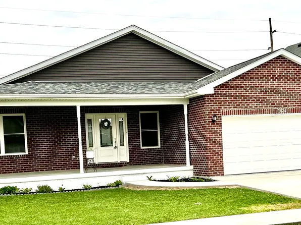 1624 N Oakmont Ave, Greensburg, IN 47240