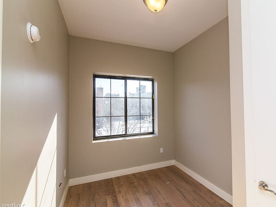 017_Top_Floor-2