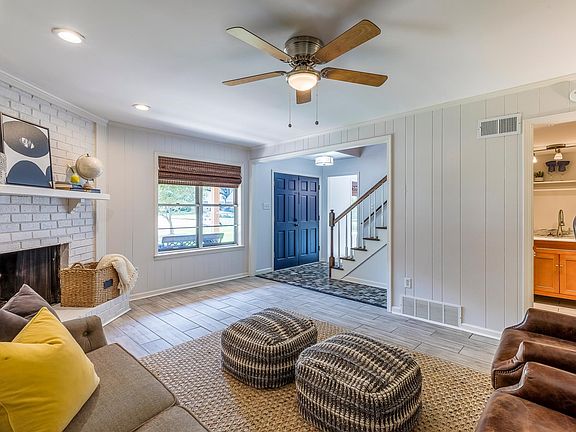 4th image of 7124 Blue Grass Ln