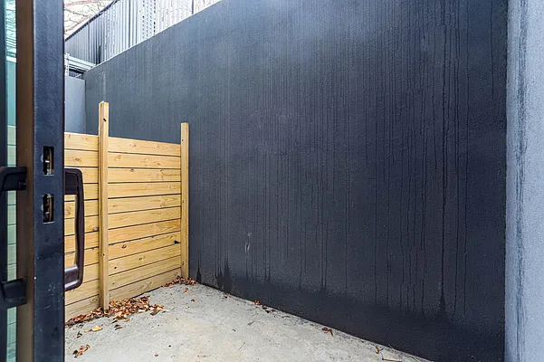 Rented by Reside New York | media 25