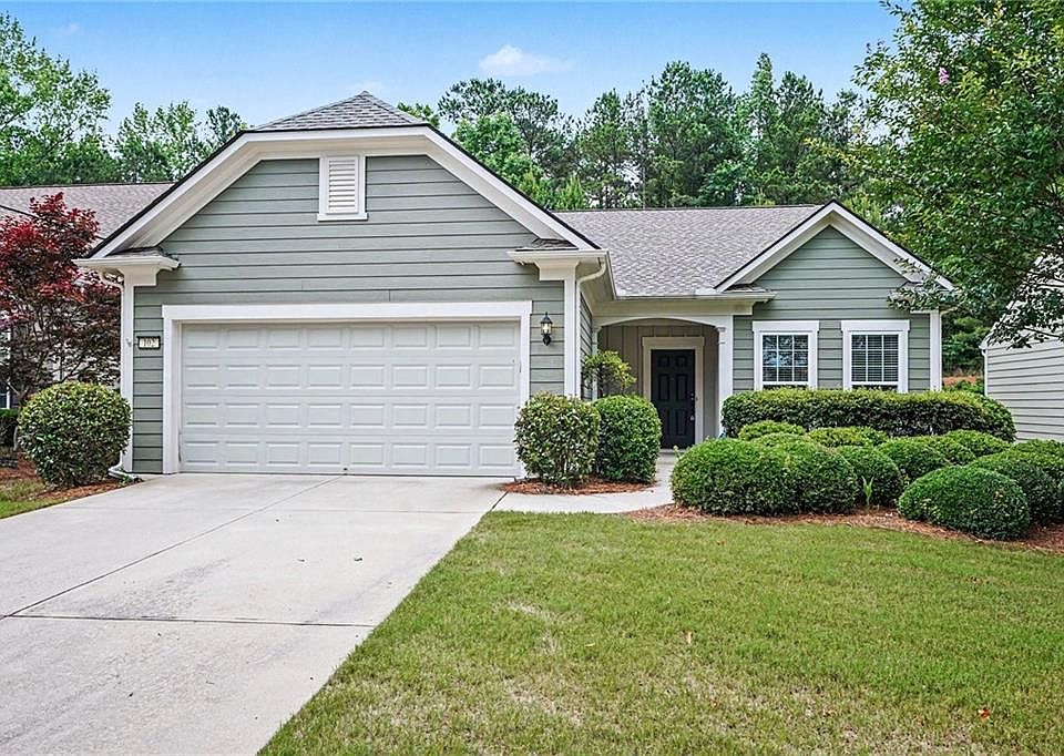 1st image of 102 Crape Myrtle Dr
