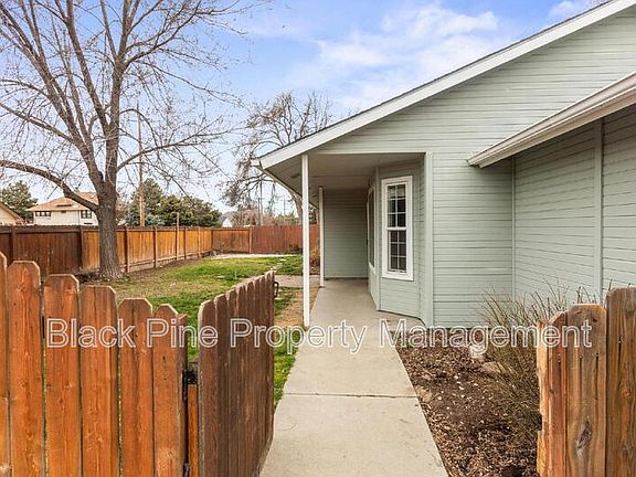 2nd image of 6003 N Waterside Pl