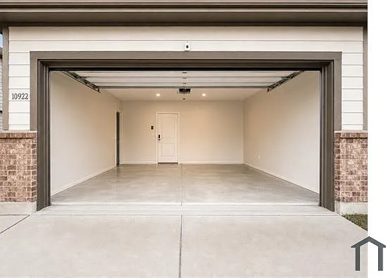 10922 Airmen Dr — Photo 19