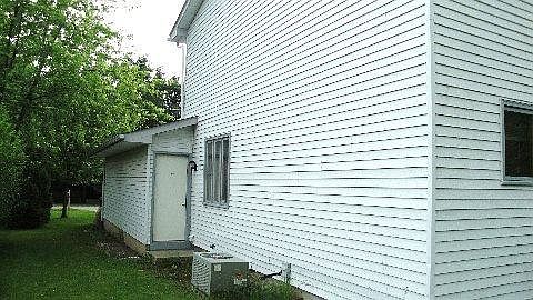 3rd image of 3032 W Vermont Ave