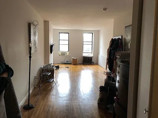 Rented by Cohen Smith Chang LLC | media 6