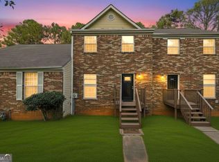 6103 Cobblestone Ct, Douglasville, GA 30134