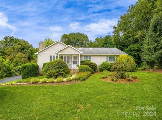 35 Cane Creek Cir, Fairview, NC 28730