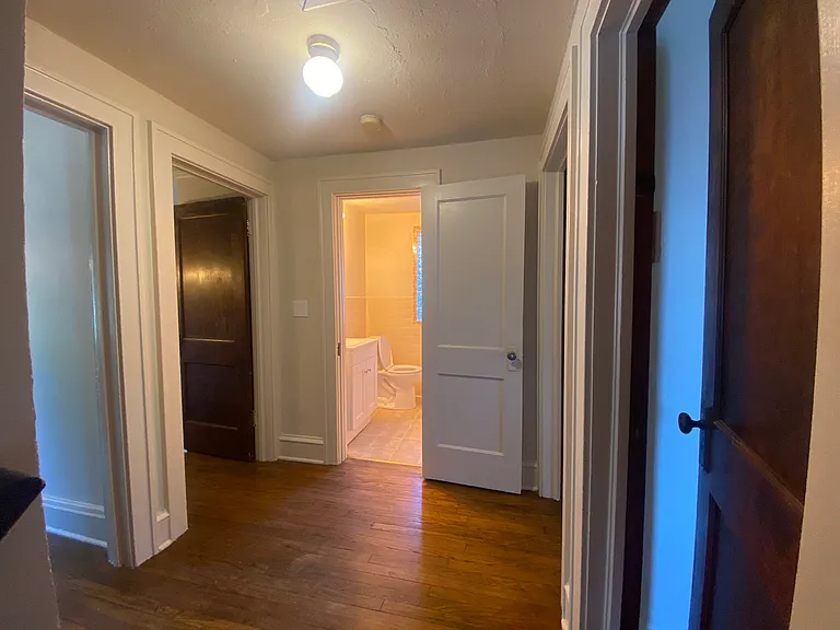 3914 Genessee St — Photo 11